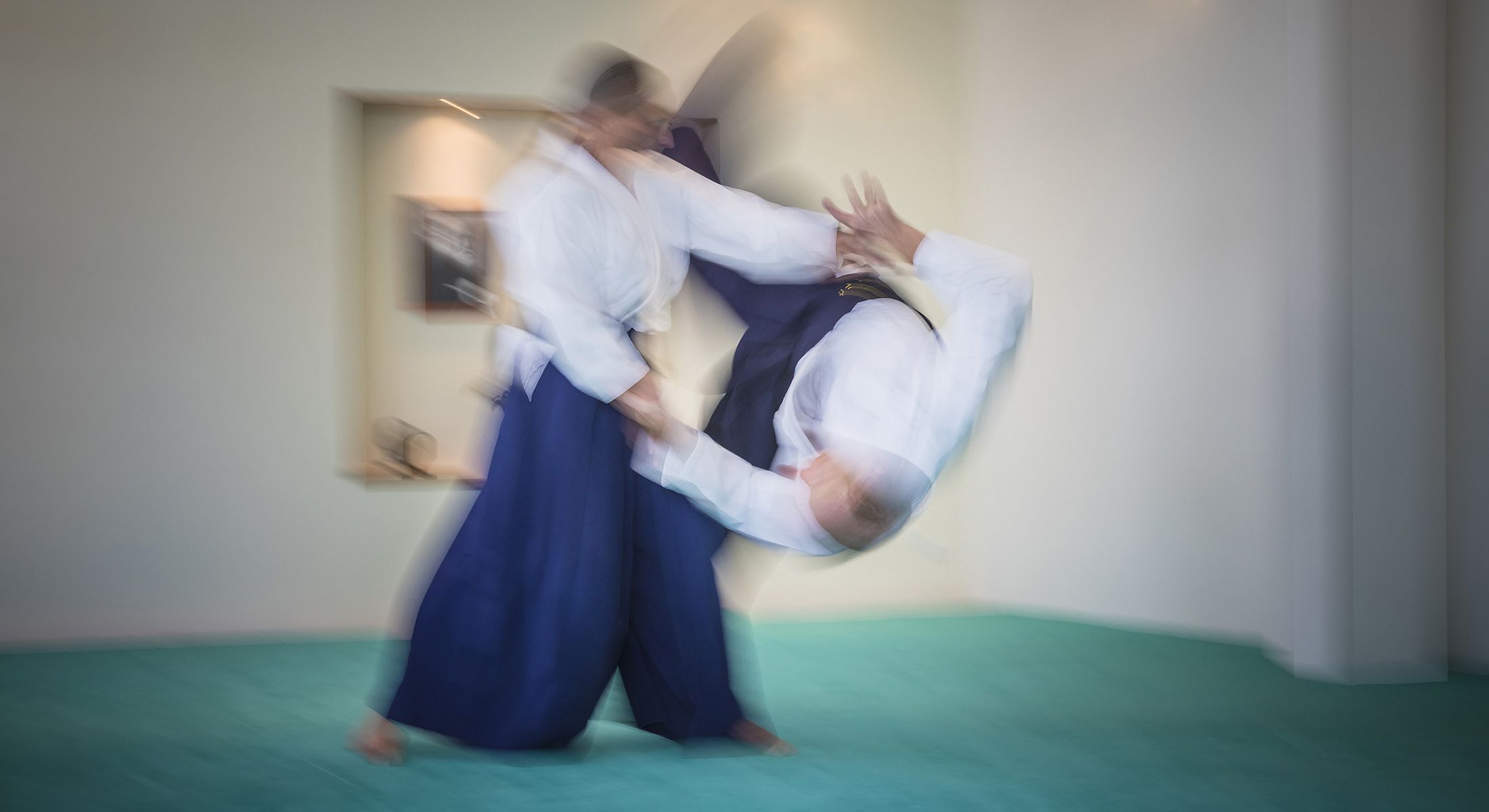 http://www.aikido-schule-bielefeld.de/wp-content/uploads/2018/12/slider07_1.jpg